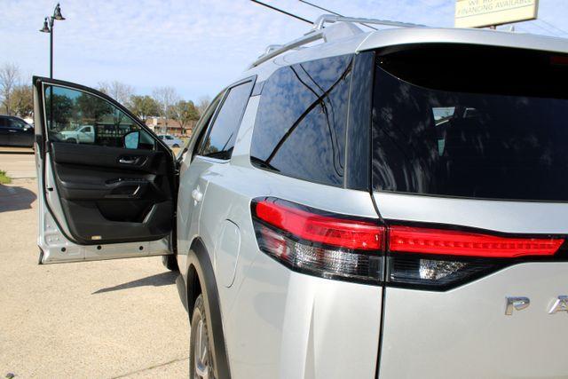 used 2022 Nissan Pathfinder car, priced at $21,990