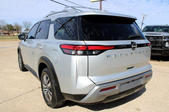 used 2022 Nissan Pathfinder car, priced at $21,990