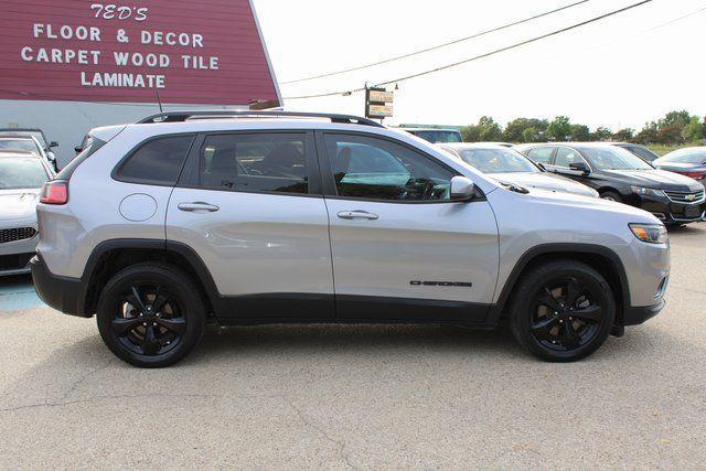 used 2020 Jeep Cherokee car, priced at $15,090