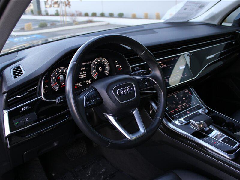 used 2021 Audi Q7 car, priced at $27,700