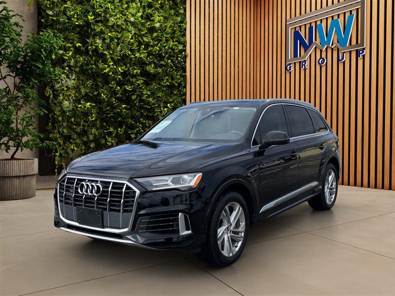 used 2021 Audi Q7 car, priced at $27,700