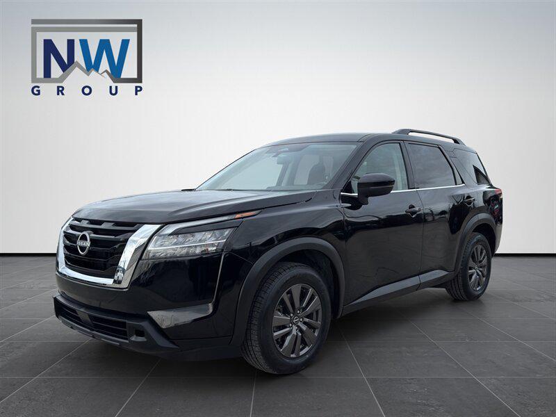 used 2022 Nissan Pathfinder car, priced at $23,750