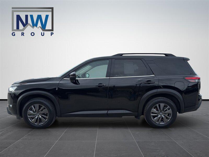 used 2022 Nissan Pathfinder car, priced at $23,750