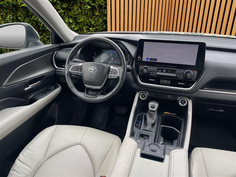 used 2024 Toyota Grand Highlander car, priced at $43,500