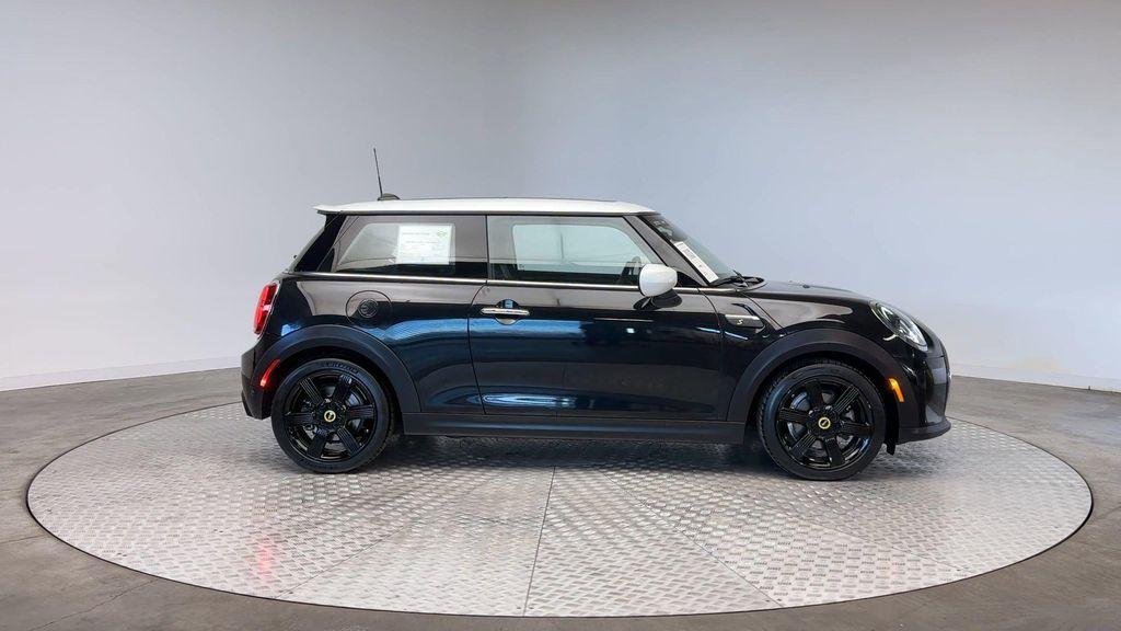 used 2024 MINI Hardtop car, priced at $20,959