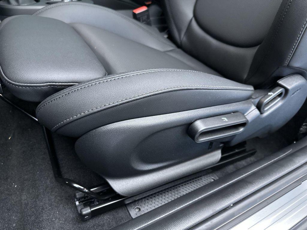 used 2024 MINI Hardtop car, priced at $26,555