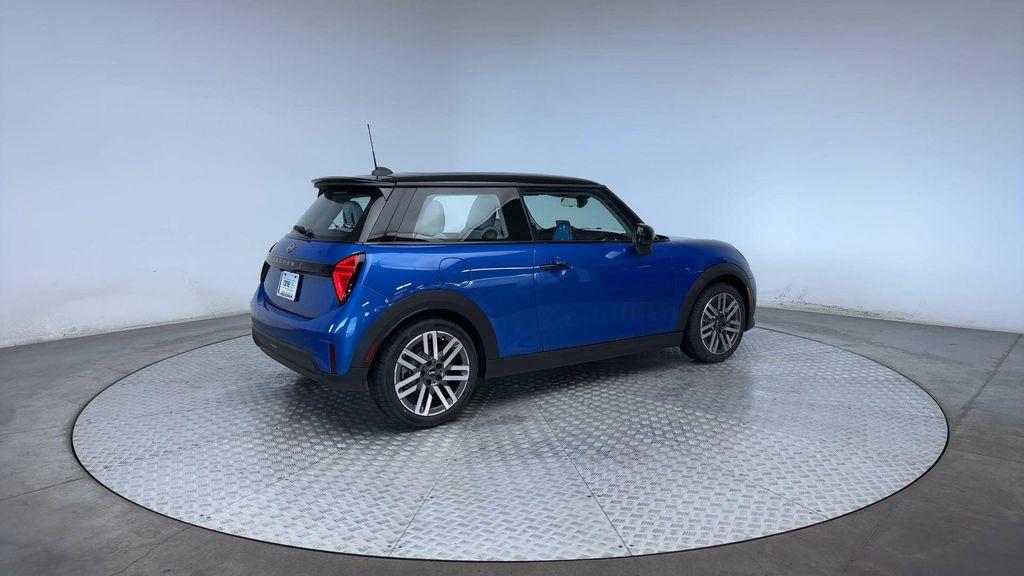used 2025 MINI Hardtop car, priced at $37,525