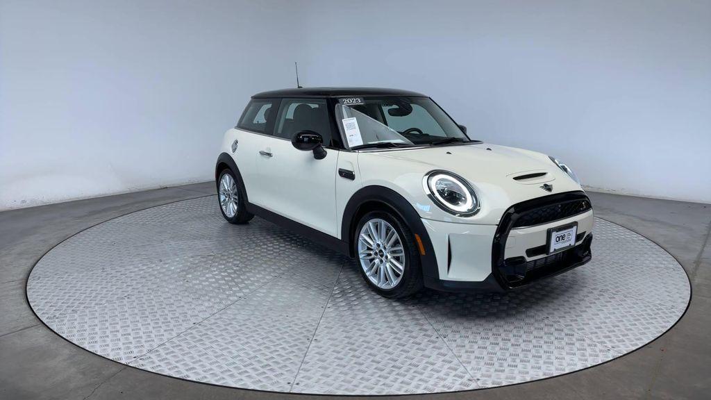 used 2023 MINI Hardtop car, priced at $26,287