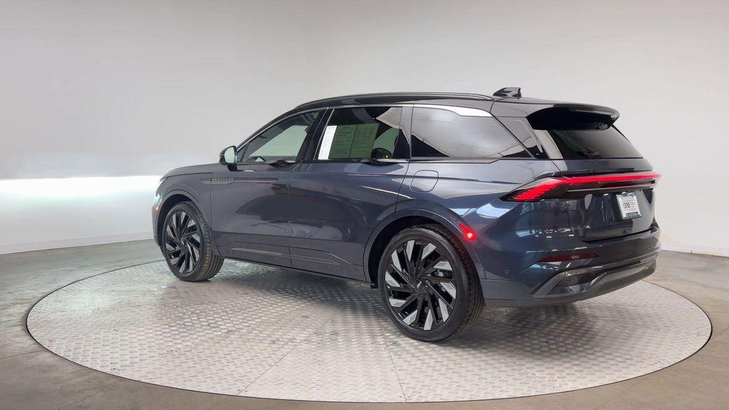 used 2024 Lincoln Nautilus car, priced at $56,971