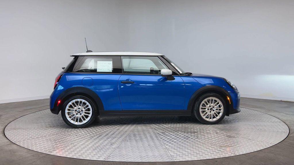 used 2025 MINI Hardtop car, priced at $29,448