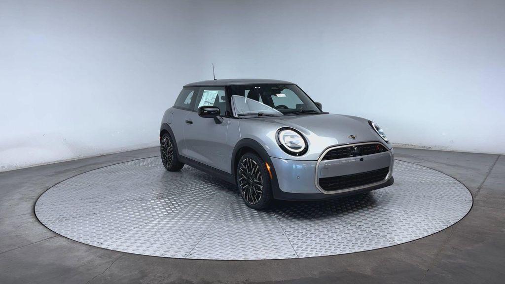 used 2025 MINI Hardtop car, priced at $28,700