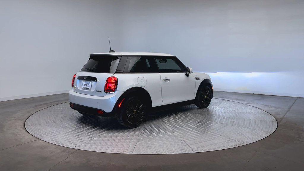 used 2024 MINI Hardtop car, priced at $22,971