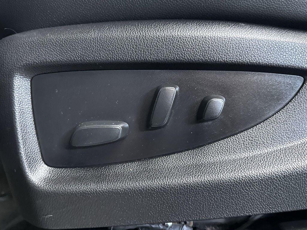 used 2018 GMC Yukon car, priced at $19,900