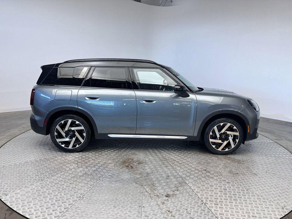 new 2025 MINI Countryman car, priced at $49,575