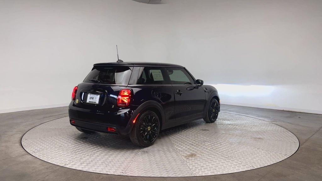 used 2024 MINI Hardtop car, priced at $21,591