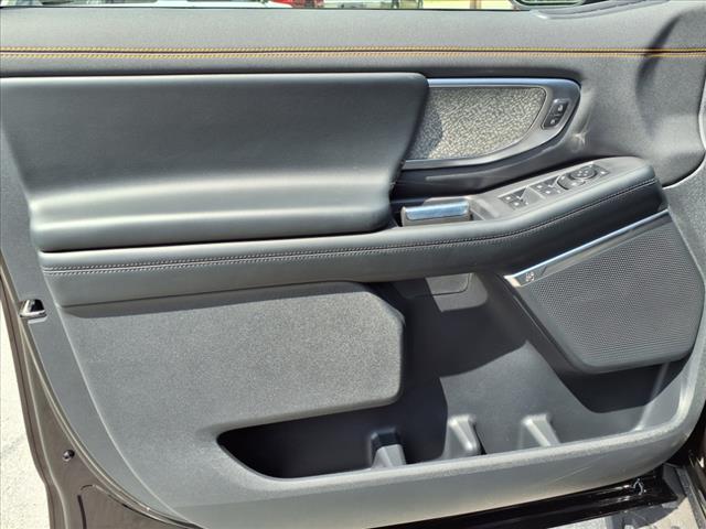 new 2025 Ford Expedition car, priced at $78,000