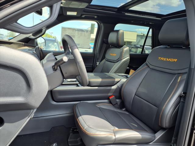 new 2025 Ford Expedition car, priced at $78,000