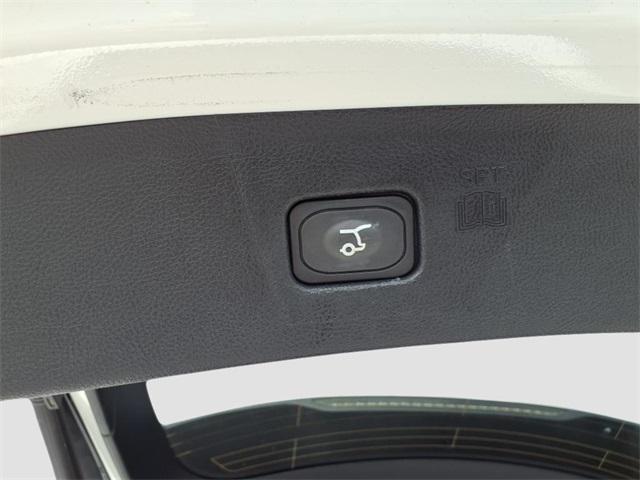 used 2022 Ford Edge car, priced at $28,600