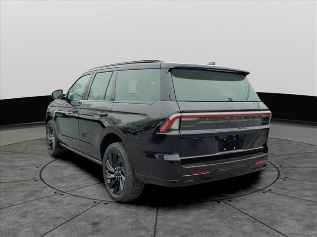 new 2026 Lincoln Navigator car, priced at $105,439