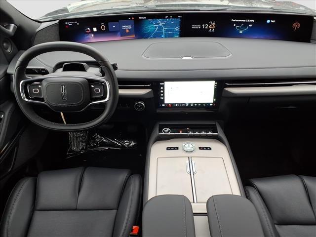 new 2026 Lincoln Navigator car, priced at $105,439