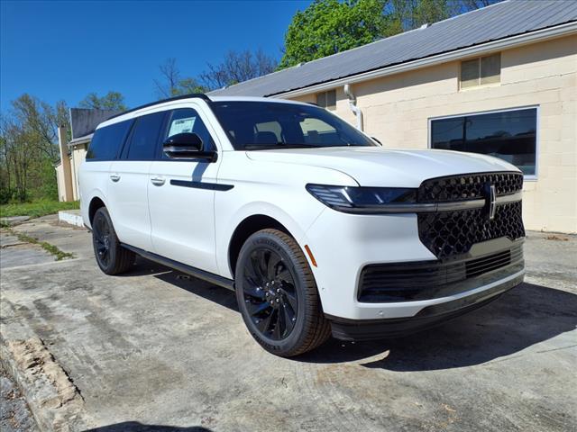 new 2025 Lincoln Navigator L car, priced at $103,300