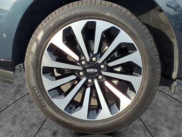 used 2024 Lincoln Navigator L car, priced at $81,900