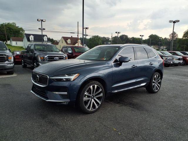 used 2023 Volvo XC60 car, priced at $33,900