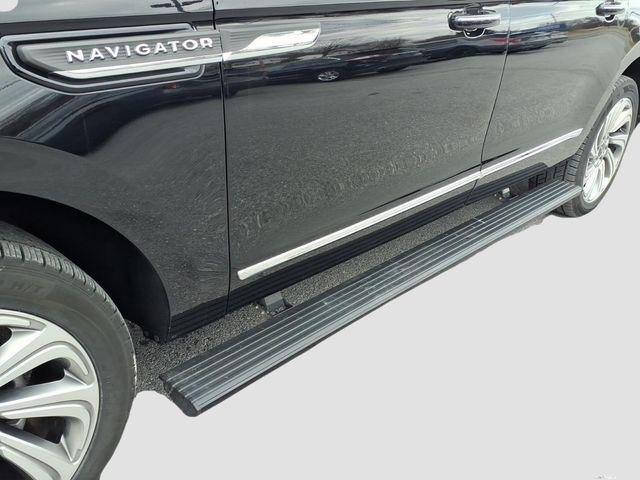 used 2022 Lincoln Navigator L car, priced at $54,900