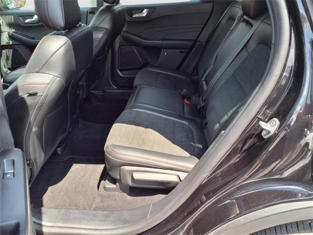 used 2022 Ford Escape car, priced at $25,900