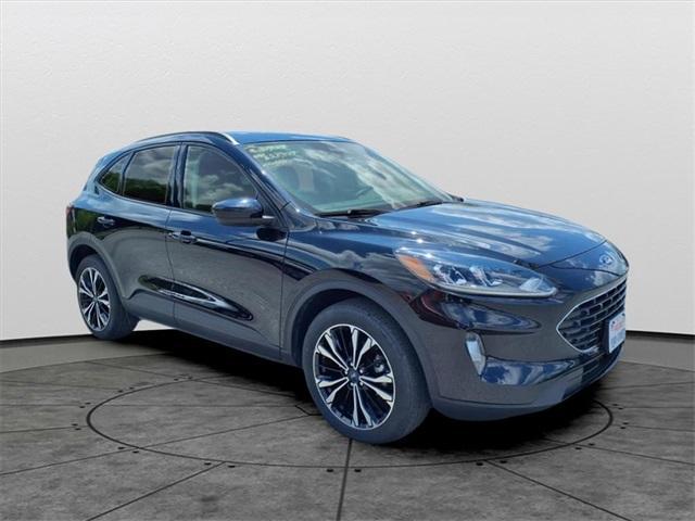 used 2022 Ford Escape car, priced at $25,900