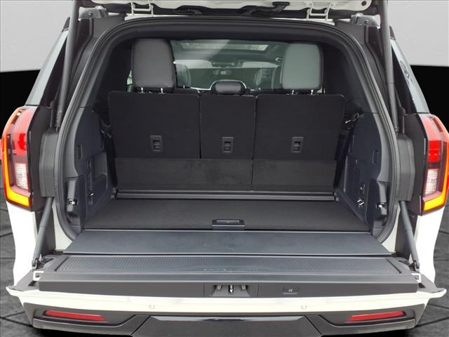 new 2026 Ford Expedition car, priced at $81,115