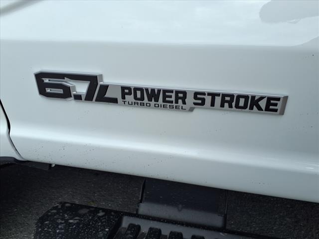 new 2025 Ford F-250 car, priced at $60,044