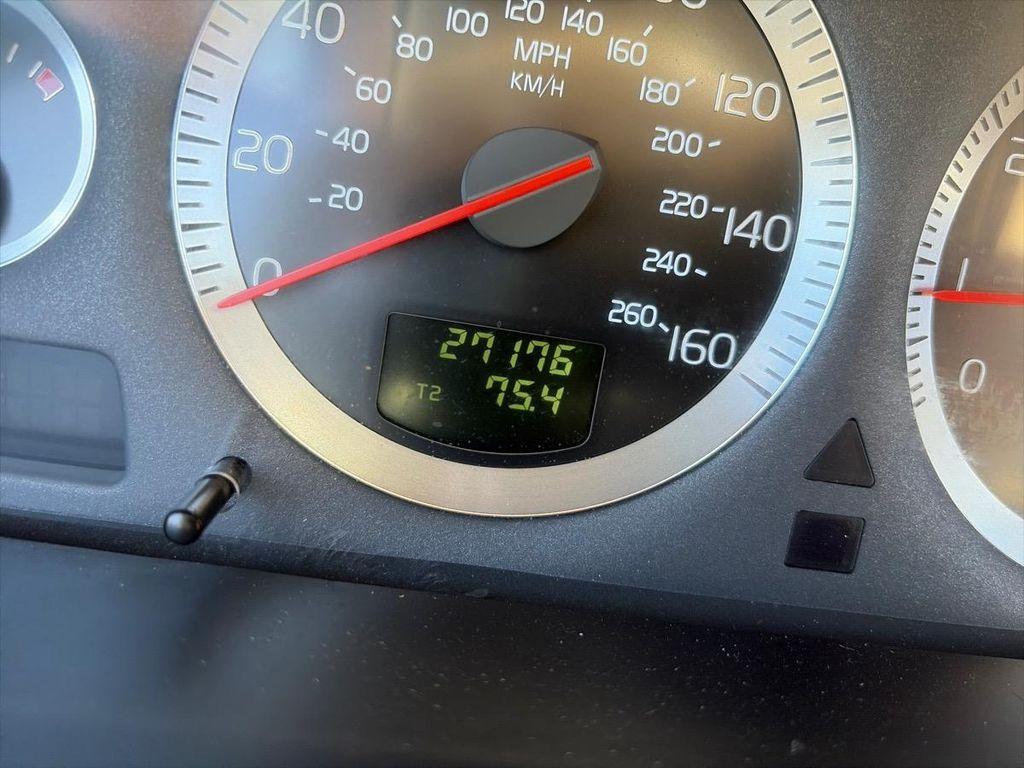 used 2004 Volvo S80 car, priced at $9,999