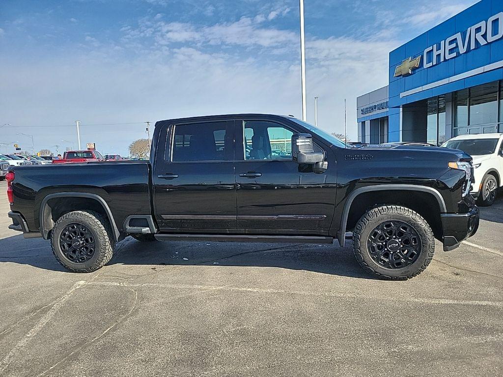 used 2024 Chevrolet Silverado 2500 car, priced at $64,994