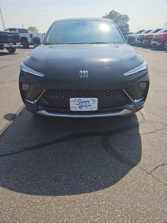 new 2025 Buick Envista car, priced at $28,245