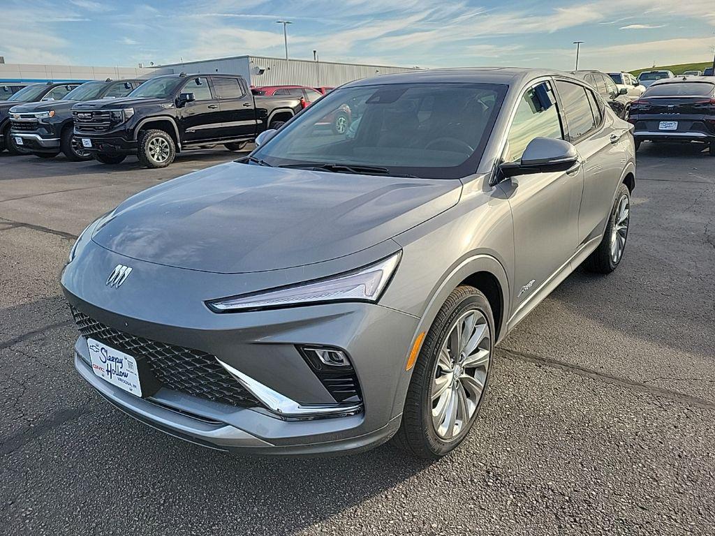 new 2025 Buick Envista car, priced at $27,245