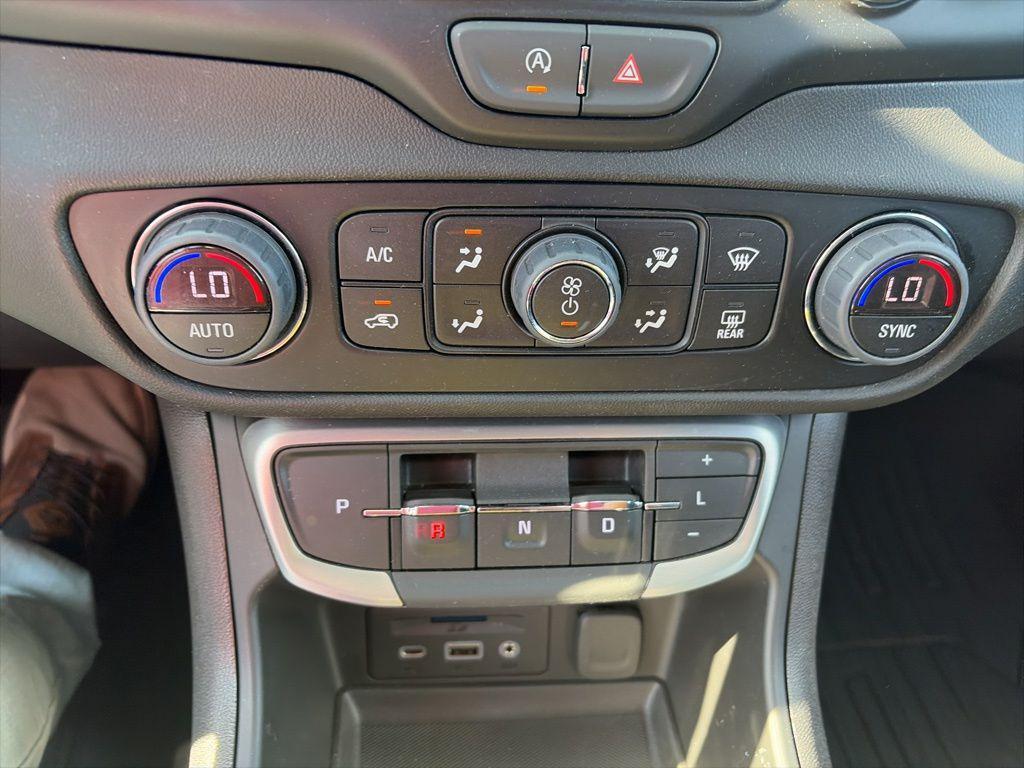 used 2024 GMC Terrain car, priced at $25,964
