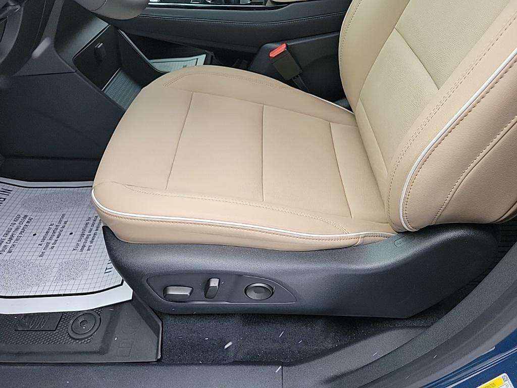 used 2025 Buick Enclave car, priced at $43,995