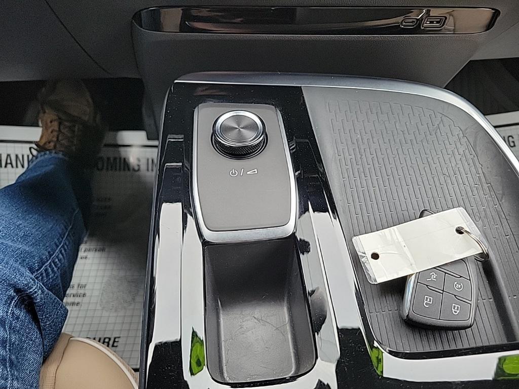 used 2025 Buick Enclave car, priced at $43,995