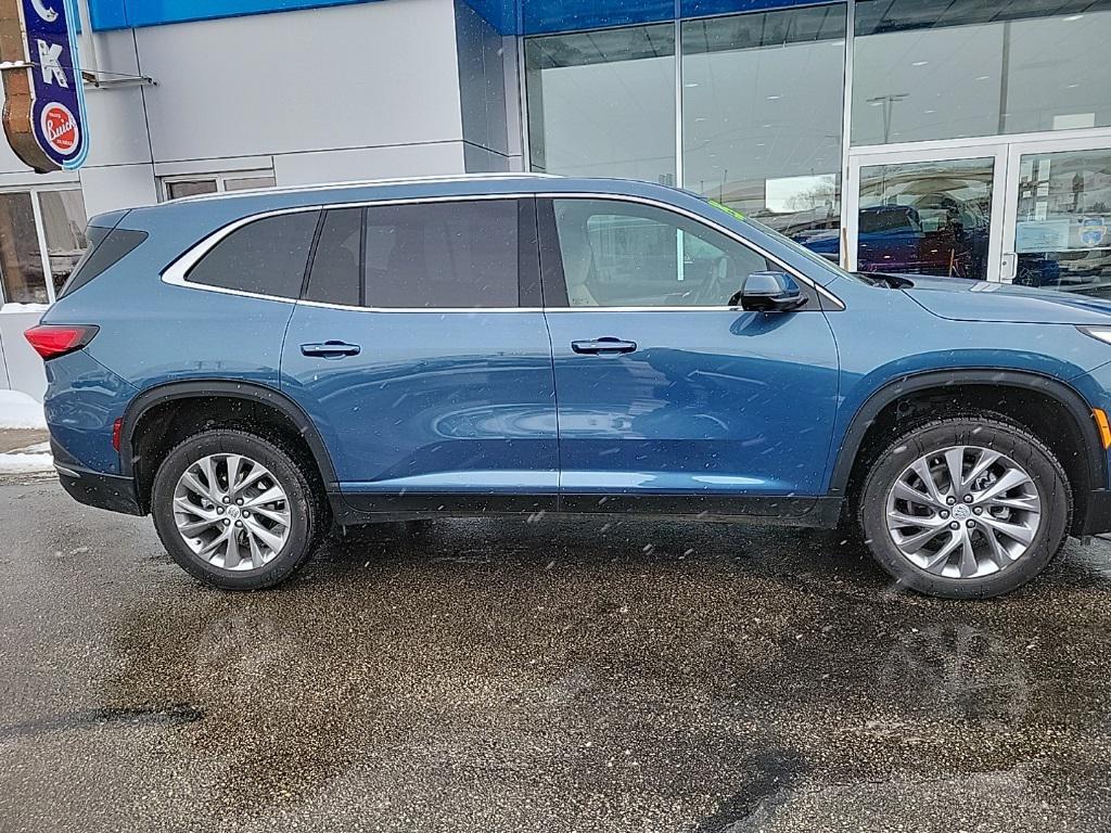 used 2025 Buick Enclave car, priced at $43,995