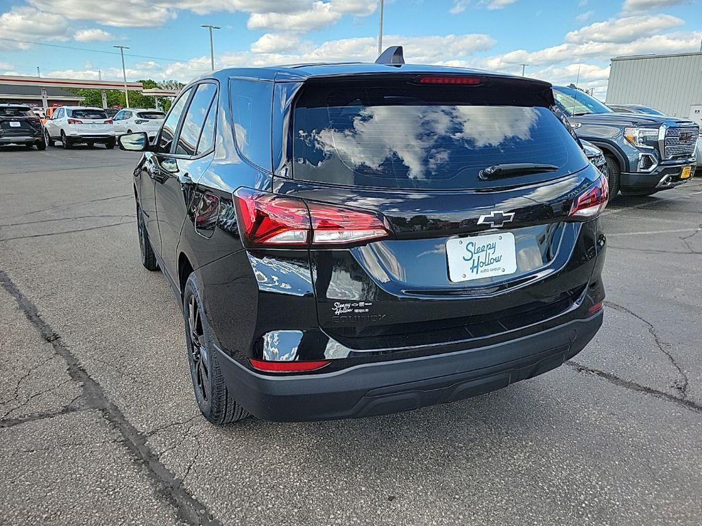used 2024 Chevrolet Equinox car, priced at $22,354