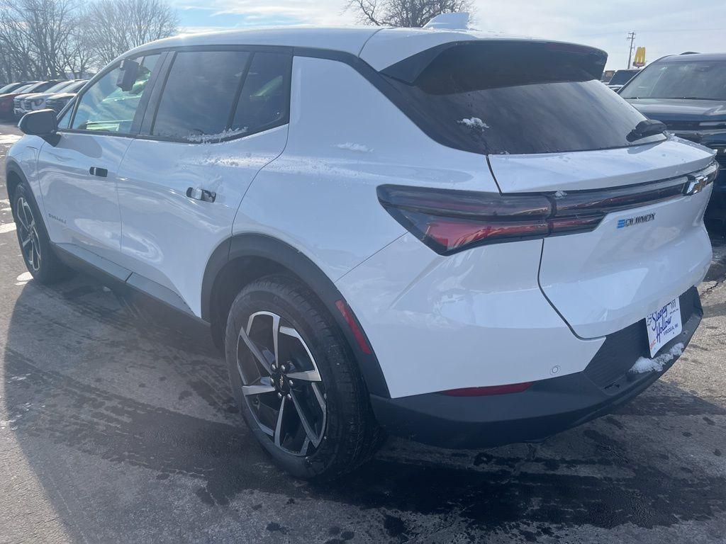 new 2026 Chevrolet Equinox EV car, priced at $27,499