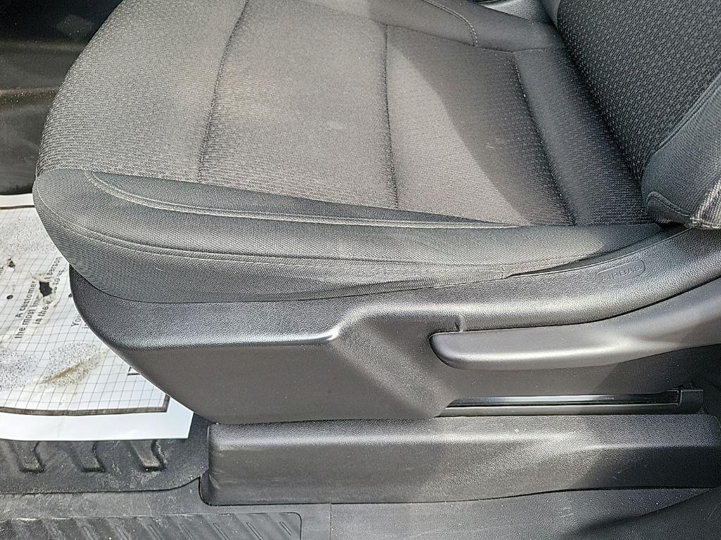 used 2023 GMC Sierra 1500 car, priced at $28,333