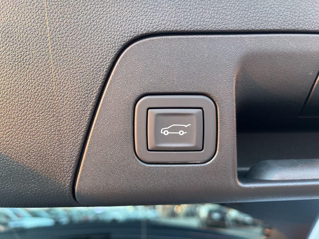 new 2026 Buick Envision car, priced at $41,940