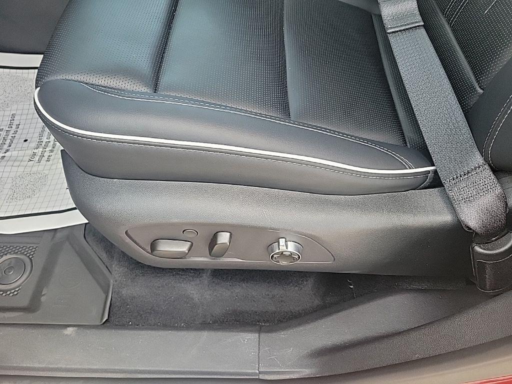 used 2025 Buick Enclave car, priced at $49,995
