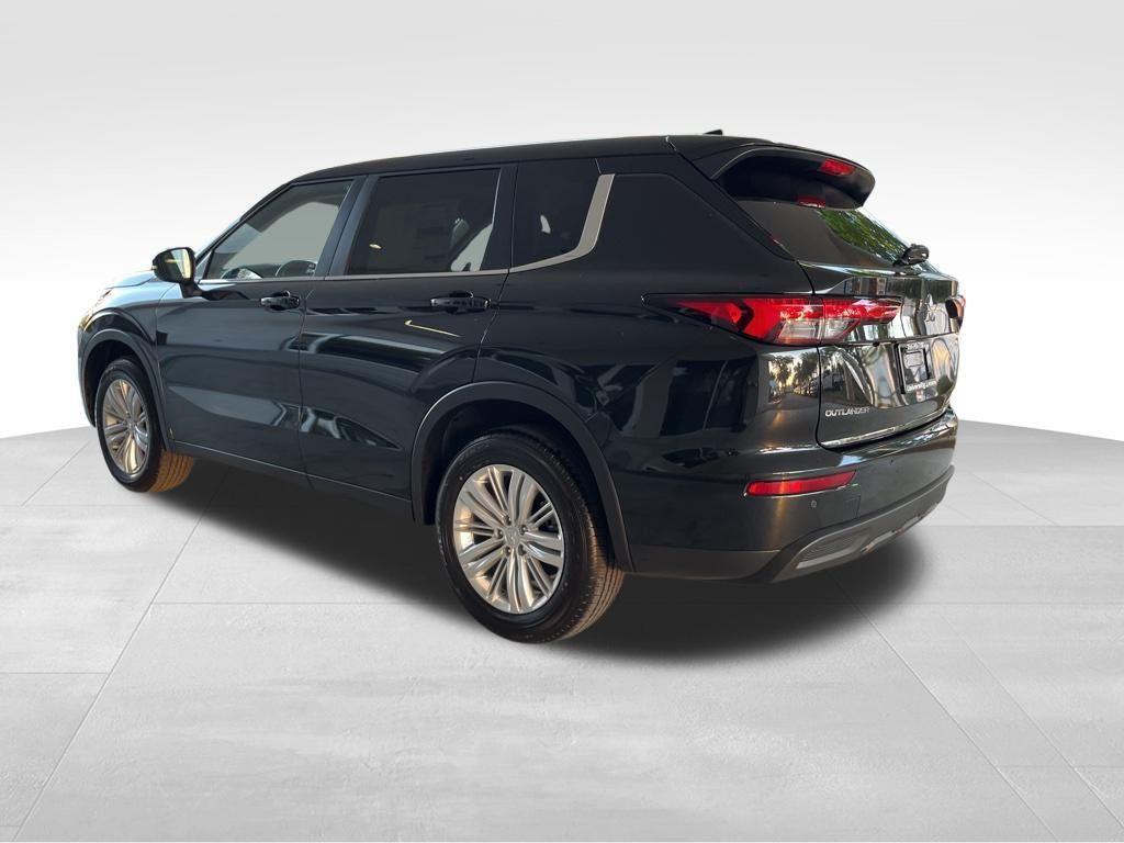 used 2024 Mitsubishi Outlander car, priced at $22,488