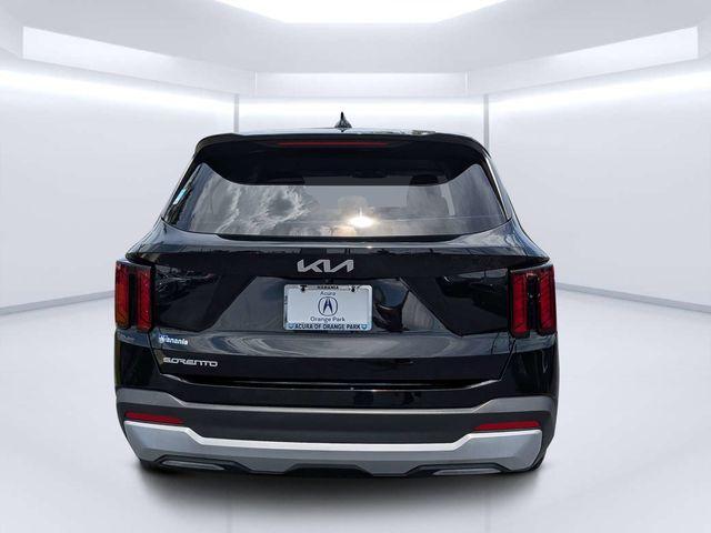 used 2025 Kia Sorento car, priced at $28,186