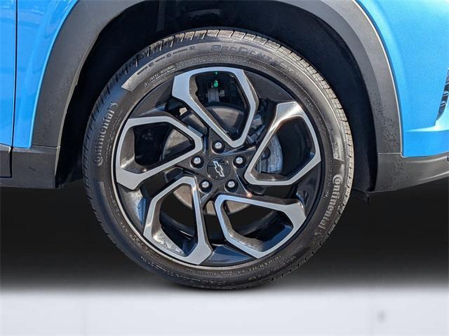 used 2025 Chevrolet Trax car, priced at $23,918