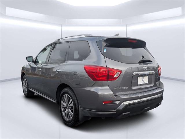 used 2020 Nissan Pathfinder car, priced at $18,613