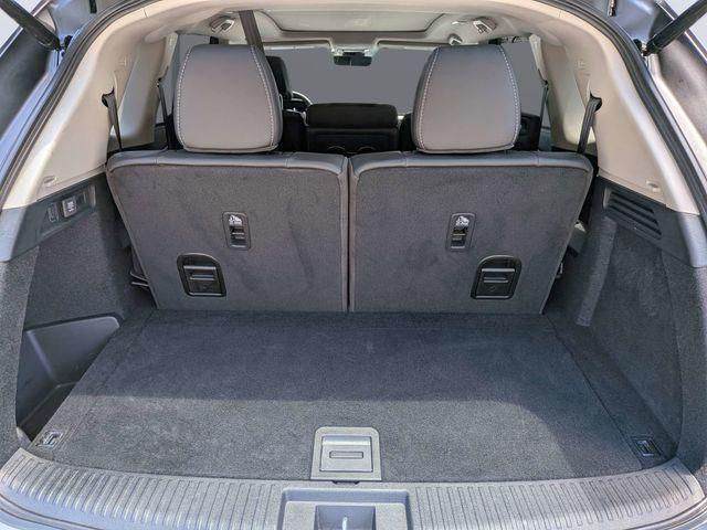 used 2024 Acura MDX car, priced at $45,185